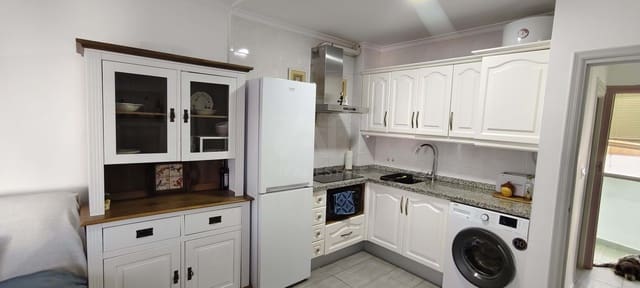 2 slaapkamer Loft te koop in Sevilla stad - € 52.000 (Ref: 9991421)