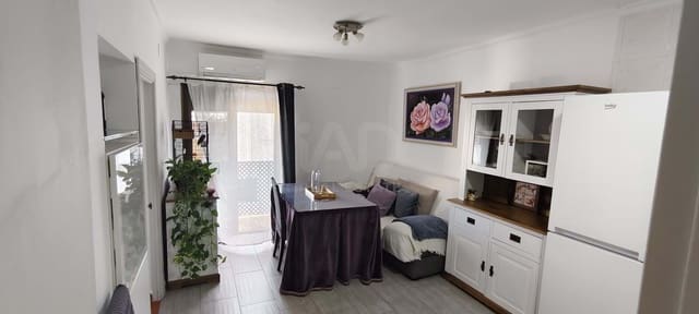 2 slaapkamer Loft te koop in Sevilla stad - € 52.000 (Ref: 9991421)