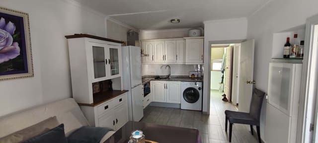 2 slaapkamer Loft te koop in Sevilla stad - € 52.000 (Ref: 9991421)