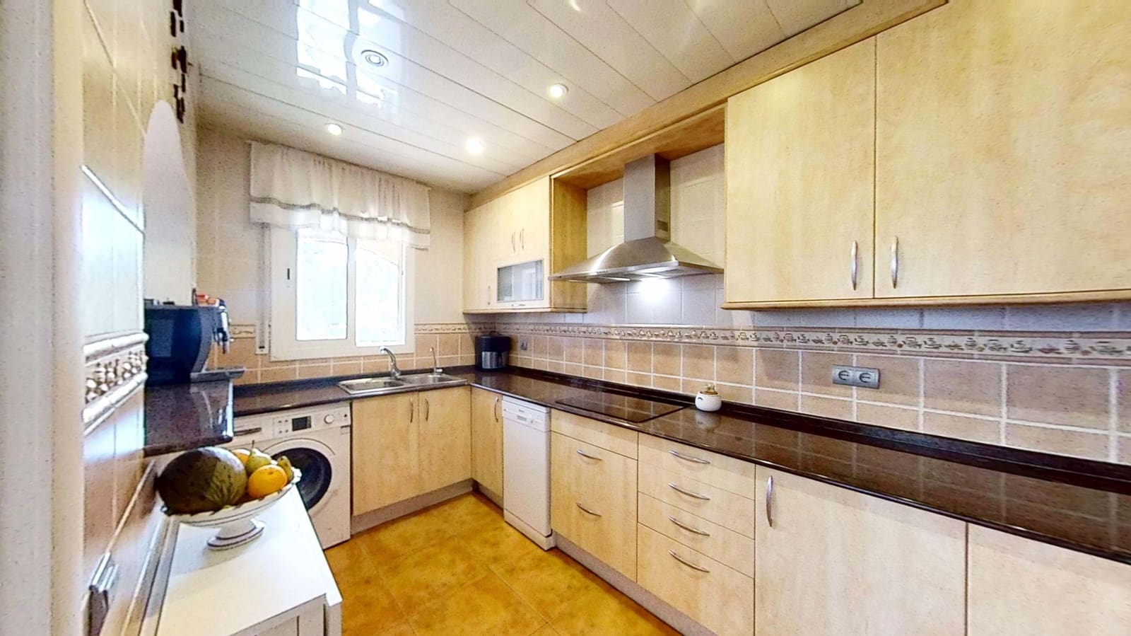4 sovrum Hus till salu i Tarragona stad med pool garage - 399 000 € (Ref: 9991423)