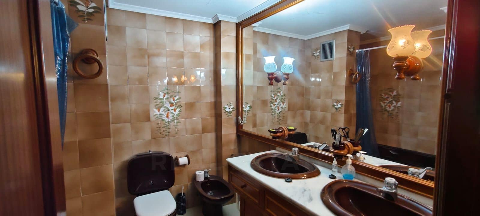 4 slaapkamer Appartement te koop in Sevilla stad - € 118.630 (Ref: 9991426)
