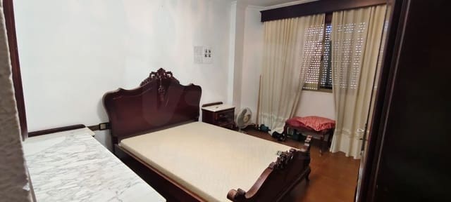 4 sypialnia Apartament na sprzedaż w Miasto Sewilla - 118 630 € (Ref: 9991426)