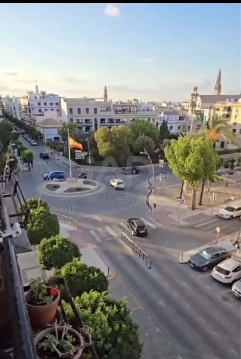 3 slaapkamer Appartement te koop in Sevilla stad - € 137.000 (Ref: 9991429)