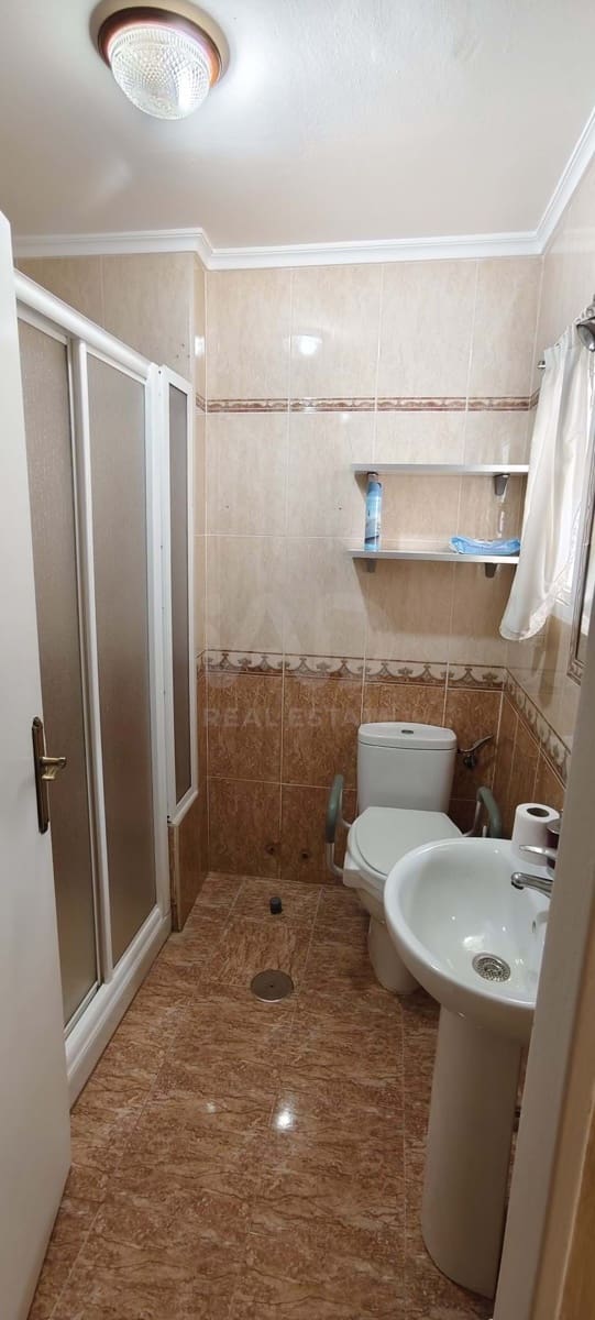 3 slaapkamer Appartement te koop in Sevilla stad - € 137.000 (Ref: 9991429)