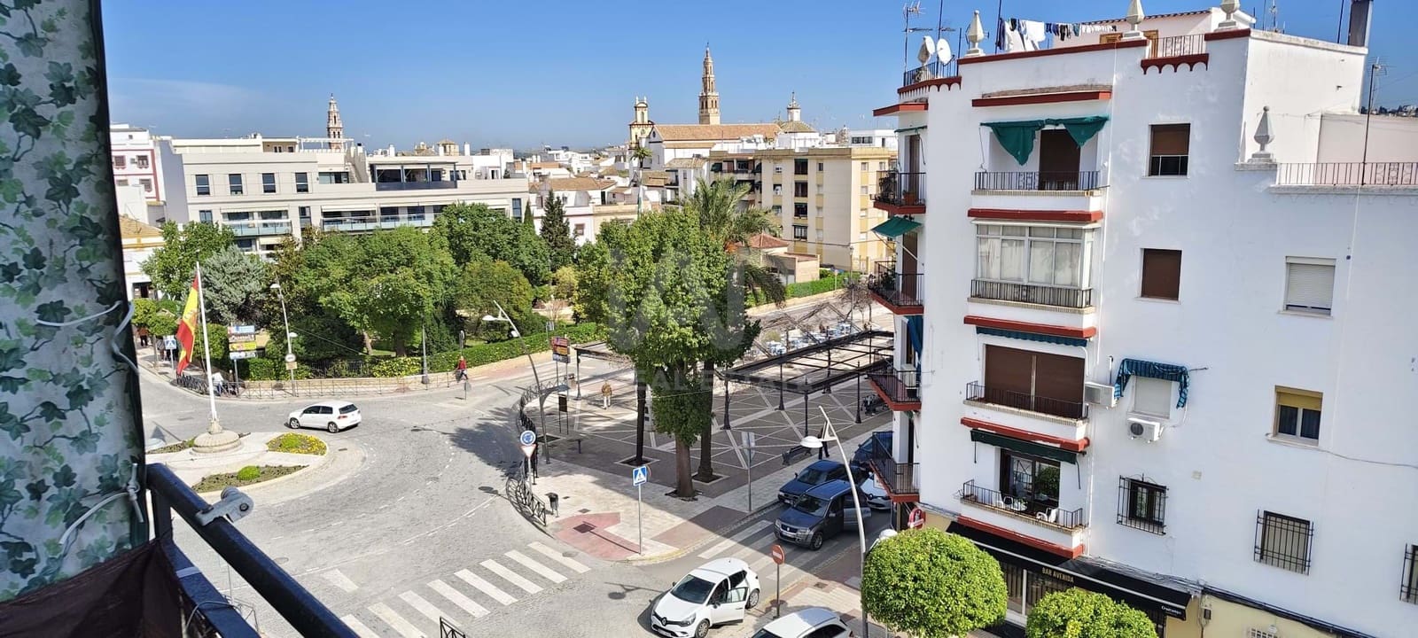 3 slaapkamer Appartement te koop in Sevilla stad - € 137.000 (Ref: 9991429)