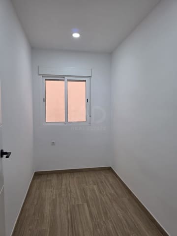 3 soverom Leilighet til salgs i Tarragona by med garasje - € 182 000 (Ref: 9991430)