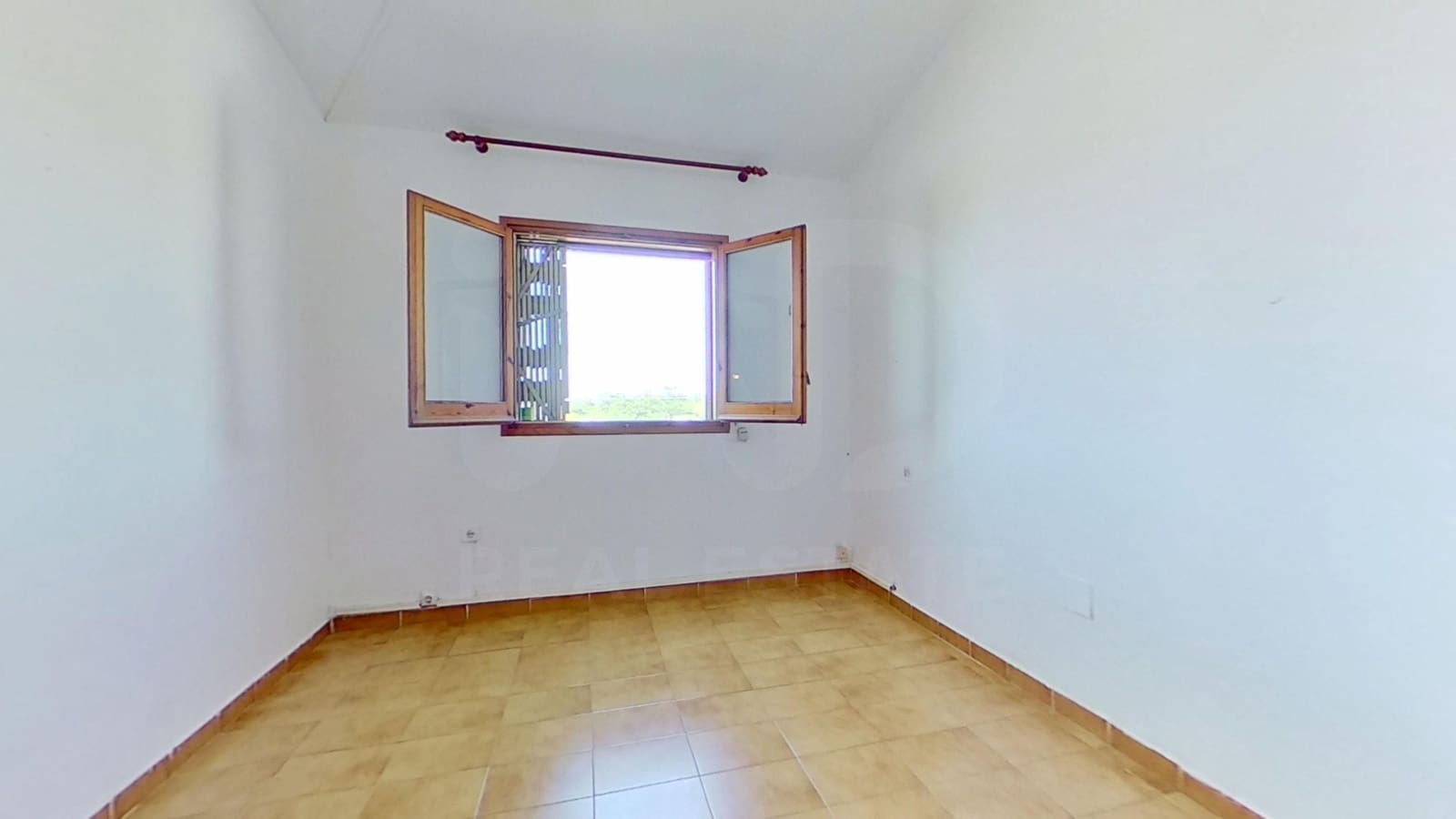 3 Zimmer Reihenhaus zu verkaufen in Tarragona Stadt mit Pool - 230.000 € (Ref: 9991436)