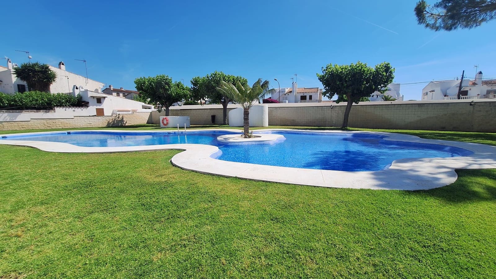 3 Zimmer Reihenhaus zu verkaufen in Tarragona Stadt mit Pool - 230.000 € (Ref: 9991436)