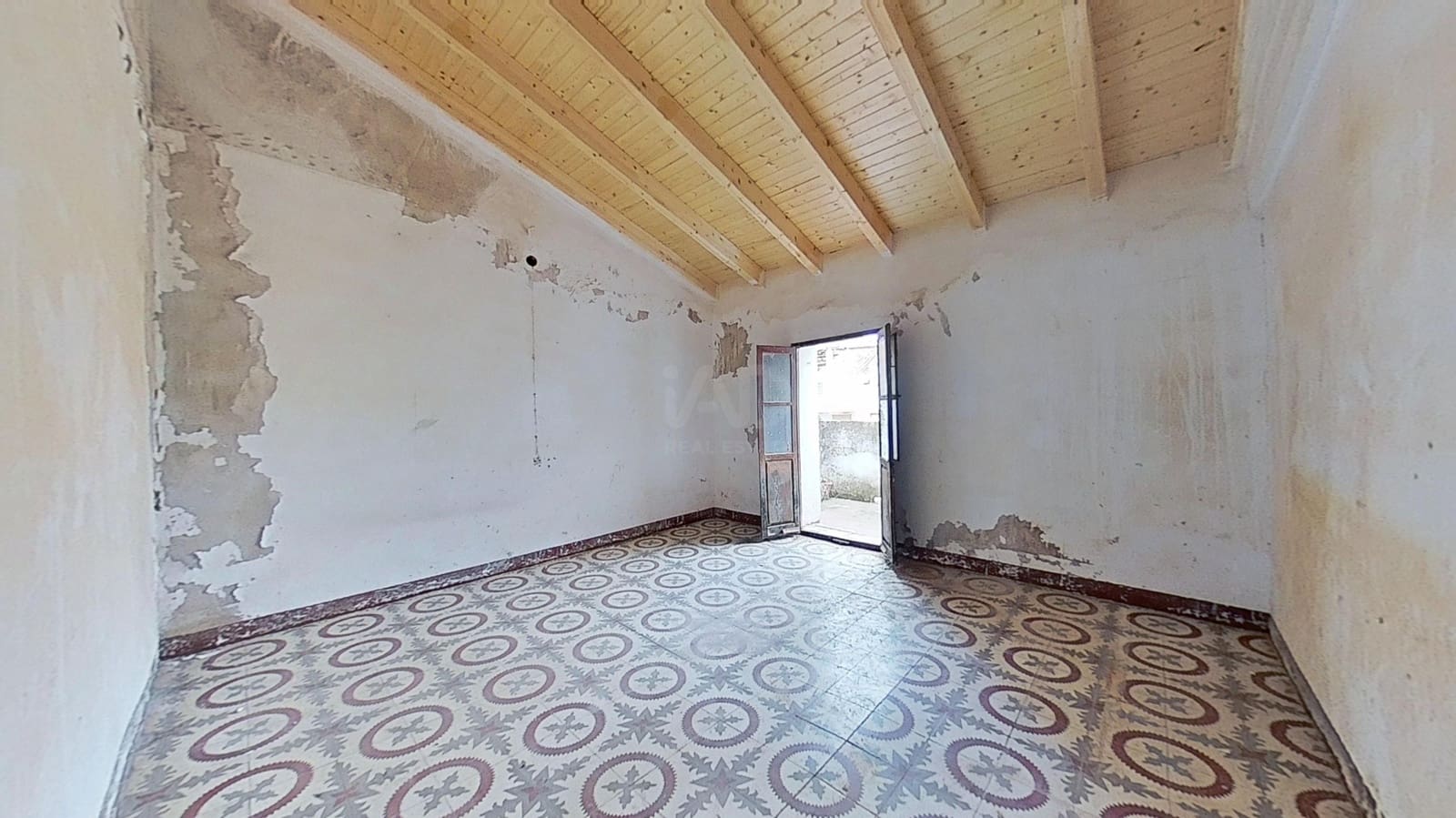5 Zimmer Haus zu verkaufen in Atzeneta del Maestrat mit Garage - 83.000 € (Ref: 9991439)