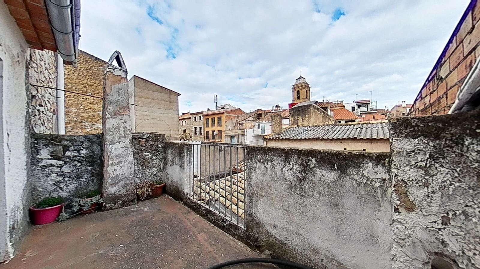 5 Zimmer Haus zu verkaufen in Atzeneta del Maestrat mit Garage - 83.000 € (Ref: 9991439)