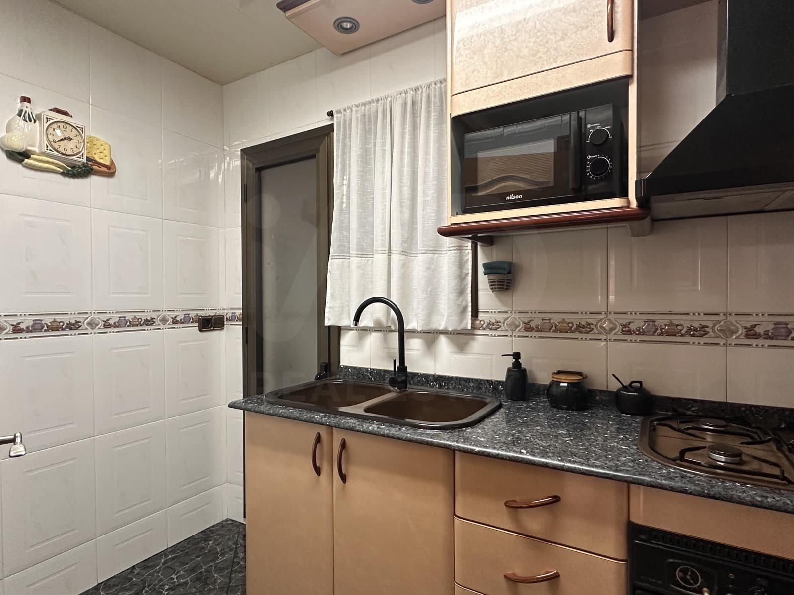 3 chambre Appartement à vendre à Barcelone ville - 208 000 € (Ref: 9991441)