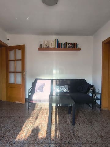 3 soveværelse Penthouse til salg i Barcelona by - € 160.000 (Ref: 9991442)