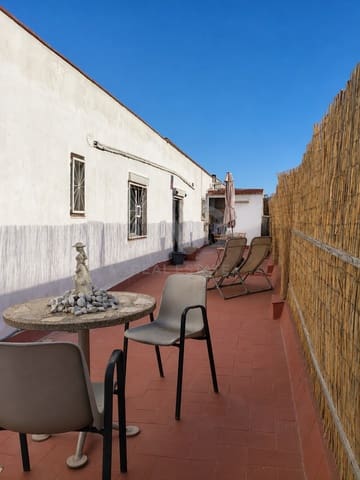 3 soveværelse Penthouse til salg i Barcelona by - € 160.000 (Ref: 9991442)
