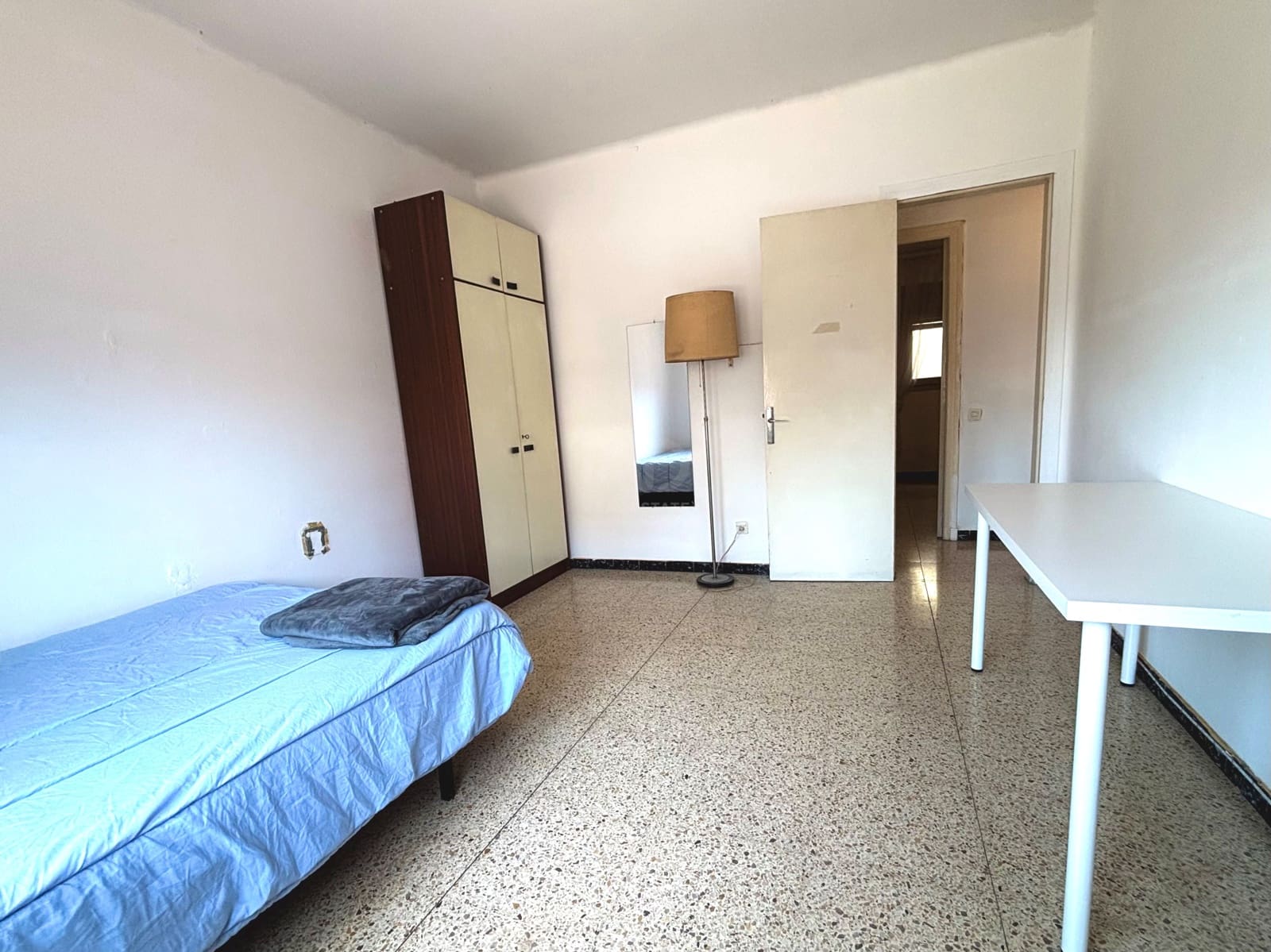 Apartamento de 5 habitaciones en Sabadell en venta - 355.000 € (Ref: 9991444)