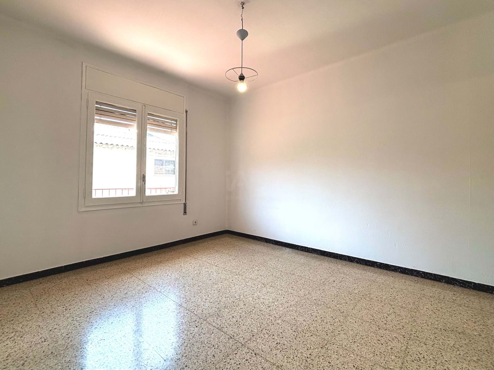 Apartamento de 5 habitaciones en Sabadell en venta - 355.000 € (Ref: 9991444)