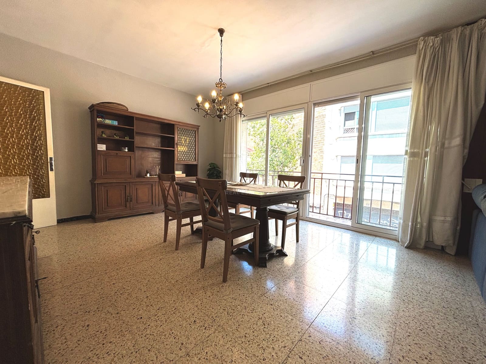 Apartamento de 5 habitaciones en Sabadell en venta - 355.000 € (Ref: 9991444)