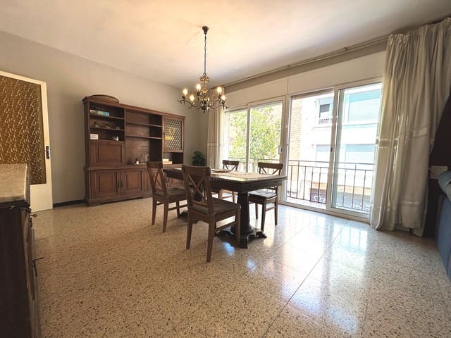 Apartamento de 5 habitaciones en Sabadell en venta - 355.000 € (Ref: 9991444)