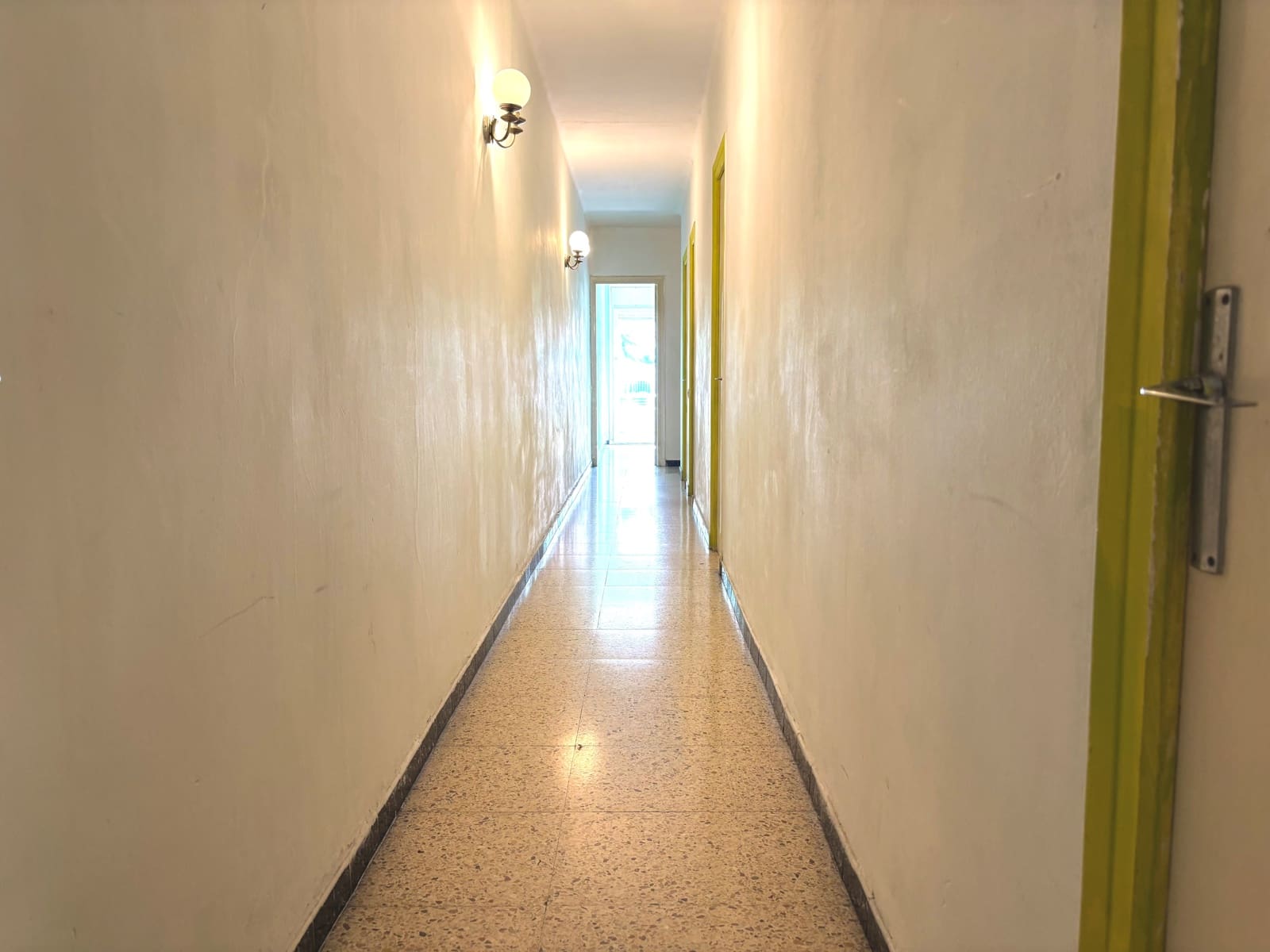 Apartamento de 5 habitaciones en Sabadell en venta - 355.000 € (Ref: 9991444)
