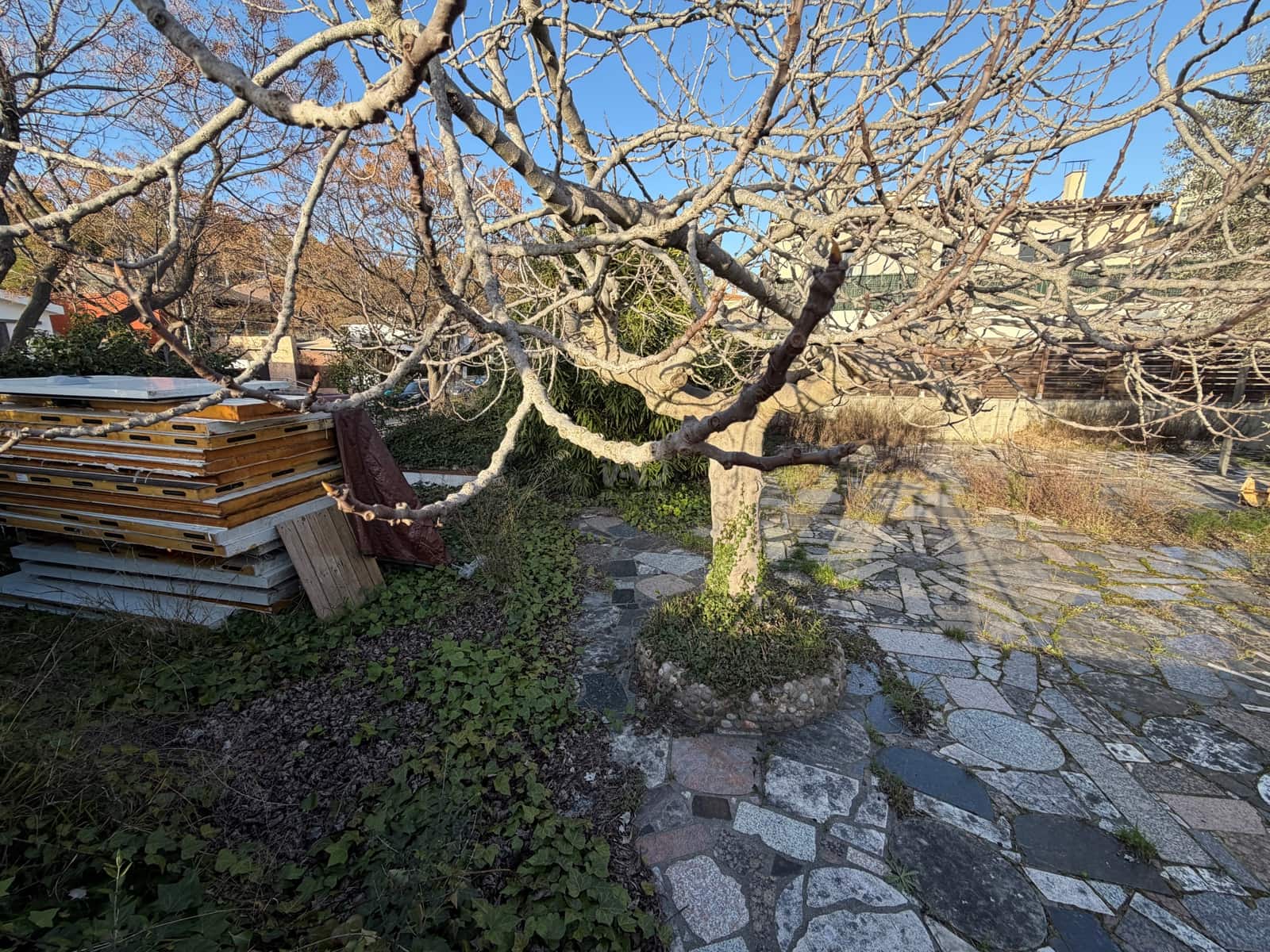 Terreno Não Urbanizado para venda em Barcelona cidade - 230 000 € (Ref: 9991447)
