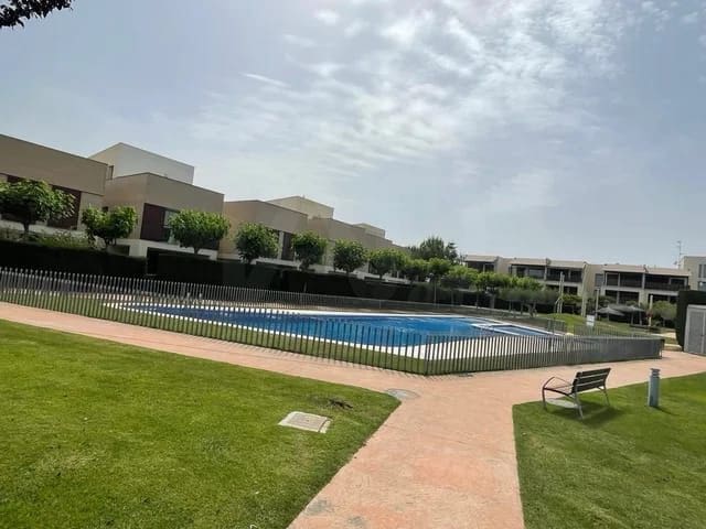 1 quarto Apartamento para venda em Sant Jordi com piscina - 134 999 € (Ref: 9991448)