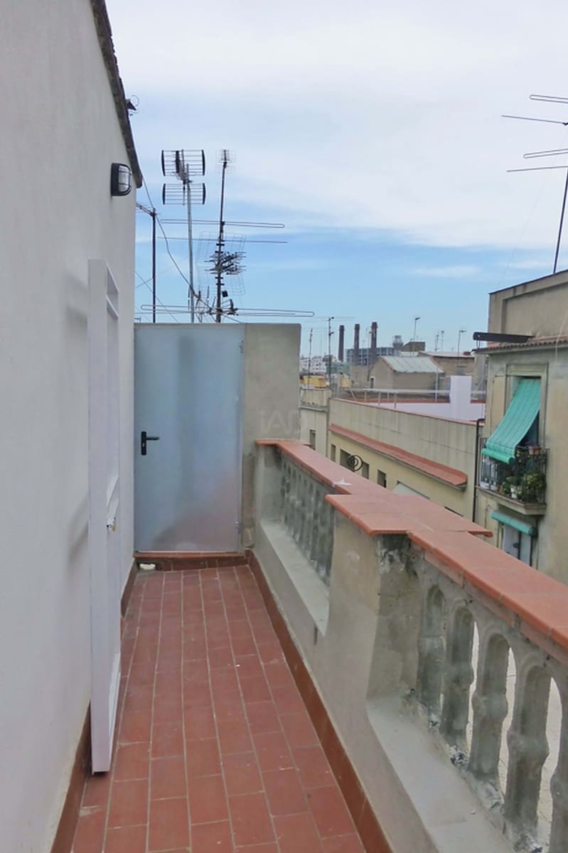 2 quarto Penthouse para venda em Barcelona cidade - 290 000 € (Ref: 9991449)