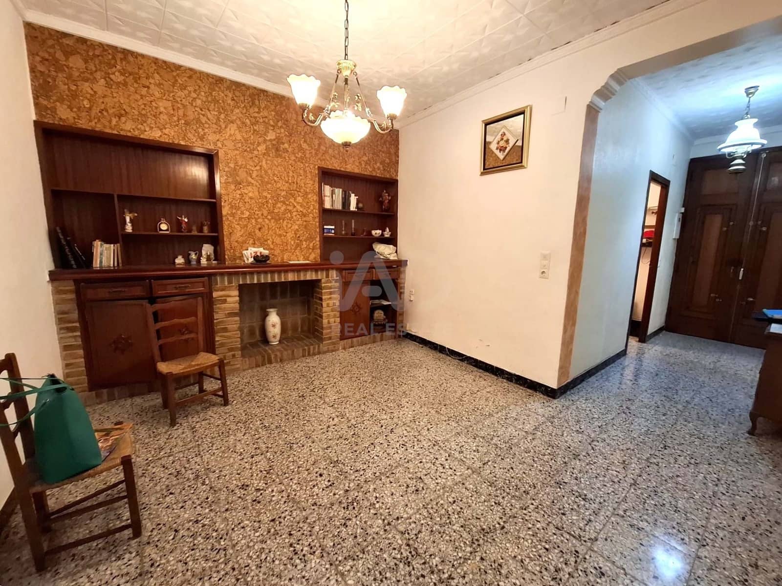 3 bedroom Townhouse for sale in Alicante / Alacant city - € 145,000 (Ref: 9991453)