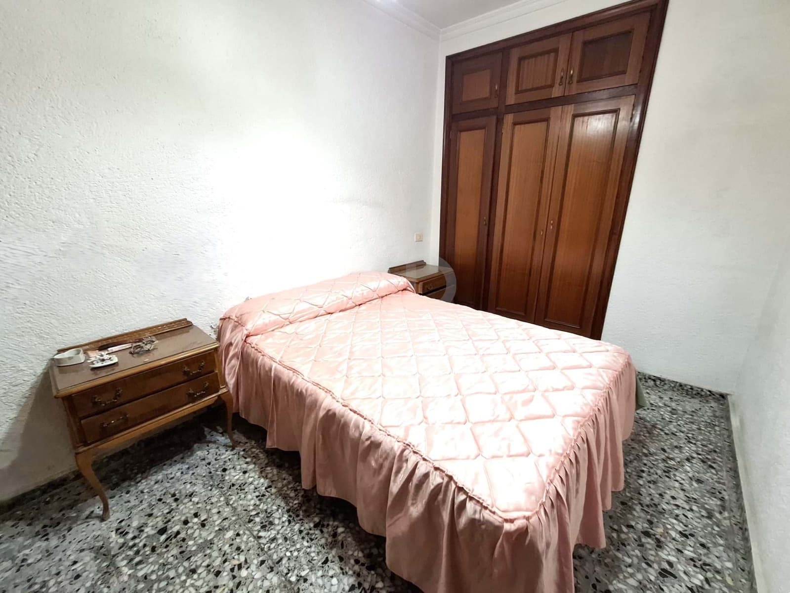 3 bedroom Townhouse for sale in Alicante / Alacant city - € 145,000 (Ref: 9991453)