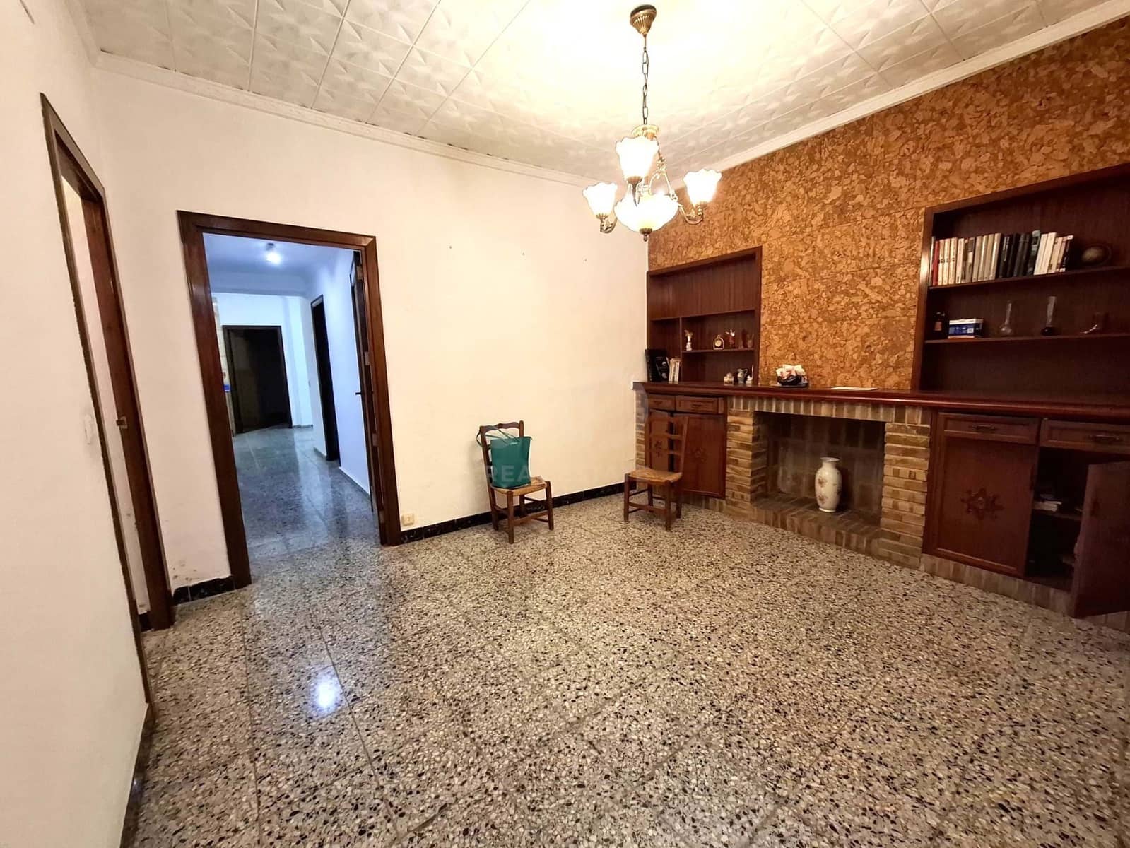 3 bedroom Townhouse for sale in Alicante / Alacant city - € 145,000 (Ref: 9991453)