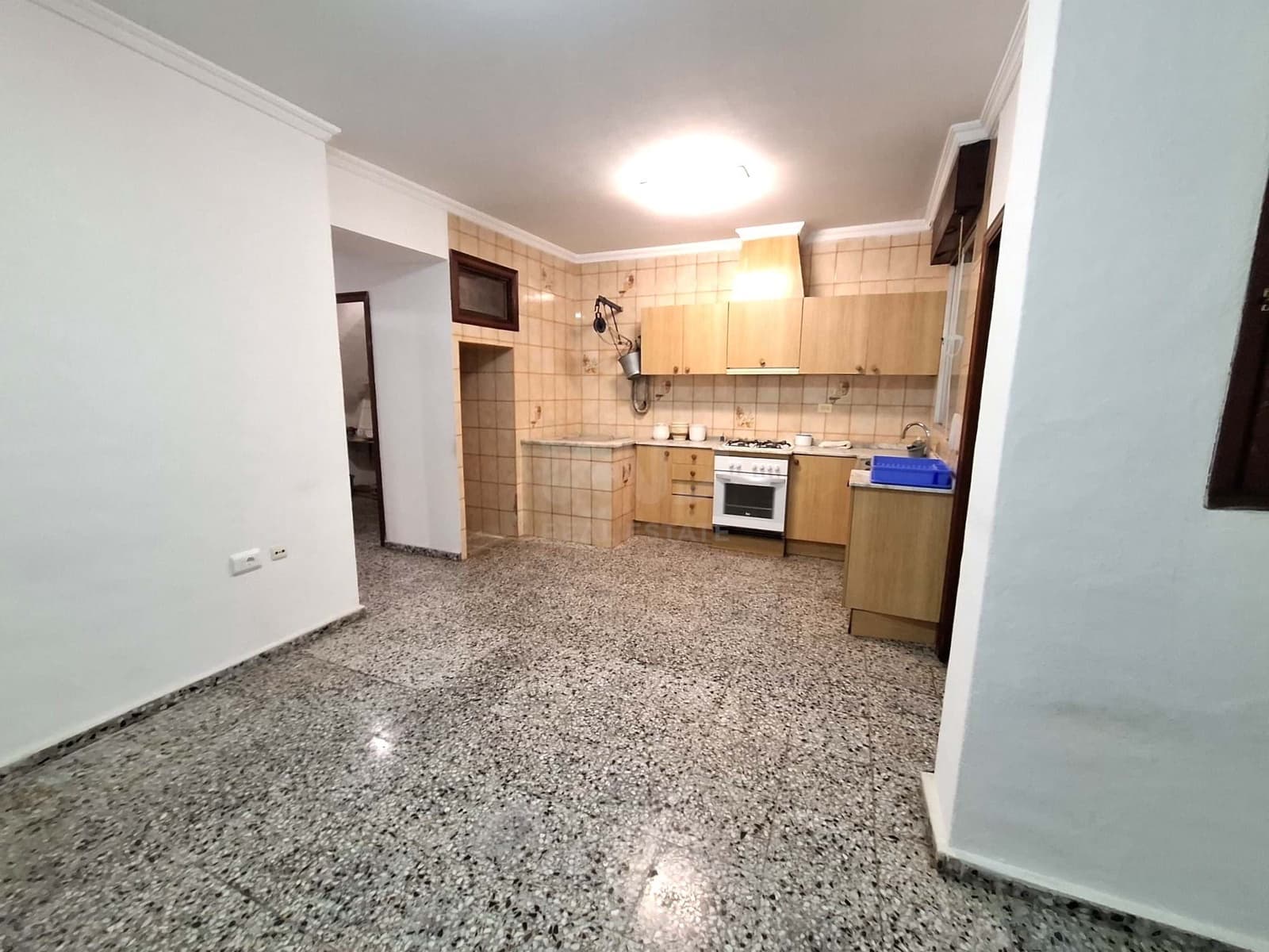 3 bedroom Townhouse for sale in Alicante / Alacant city - € 145,000 (Ref: 9991453)