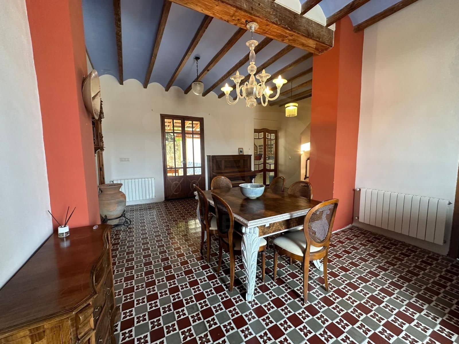 5 soverom Hus til salgs i Valencia by - € 330 000 (Ref: 9991455)