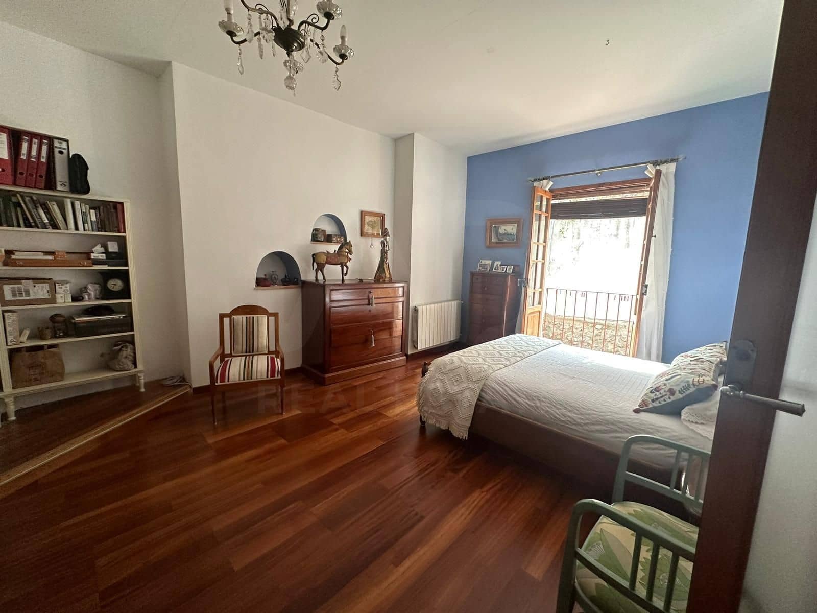 5 soverom Hus til salgs i Valencia by - € 330 000 (Ref: 9991455)