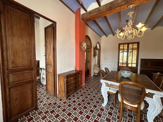 5 soverom Hus til salgs i Valencia by - € 330 000 (Ref: 9991455)