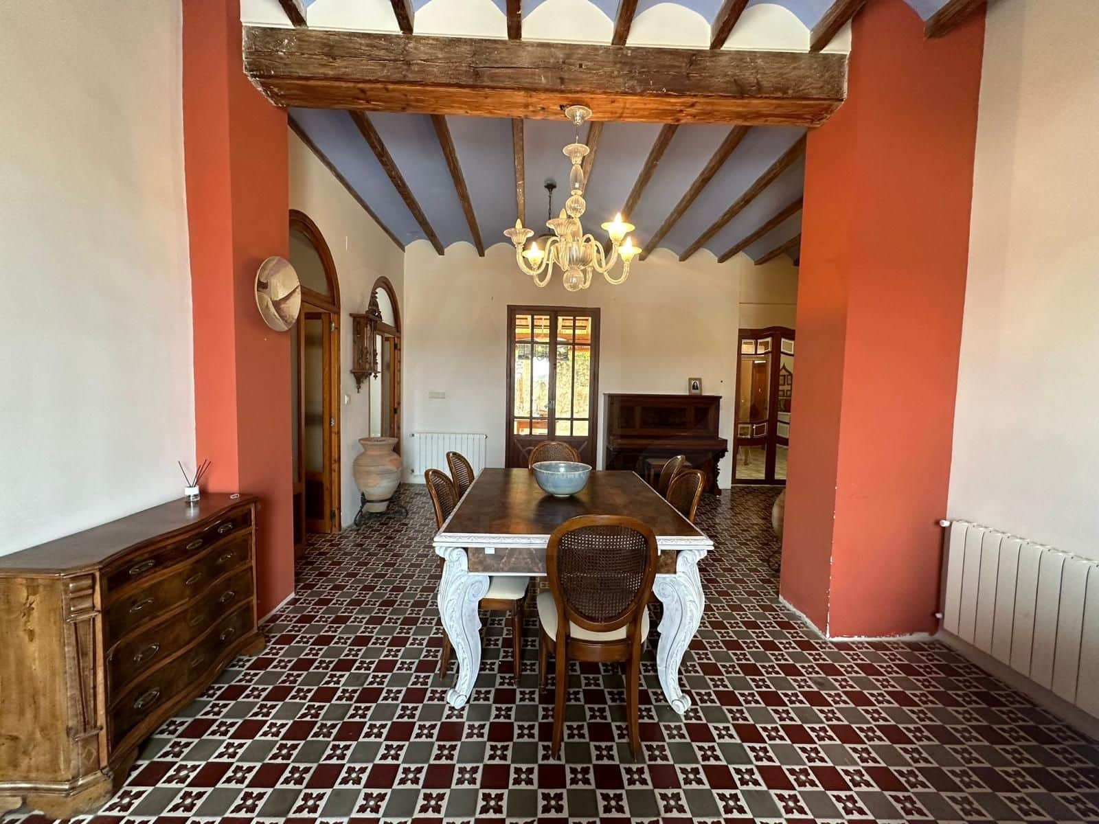 5 soverom Hus til salgs i Valencia by - € 330 000 (Ref: 9991455)