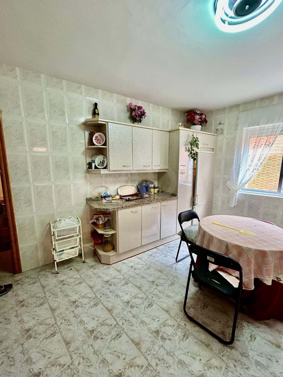 4 chambre Maison de Ville à vendre à Zamora ville avec garage - 60 000 € (Ref: 9991458)