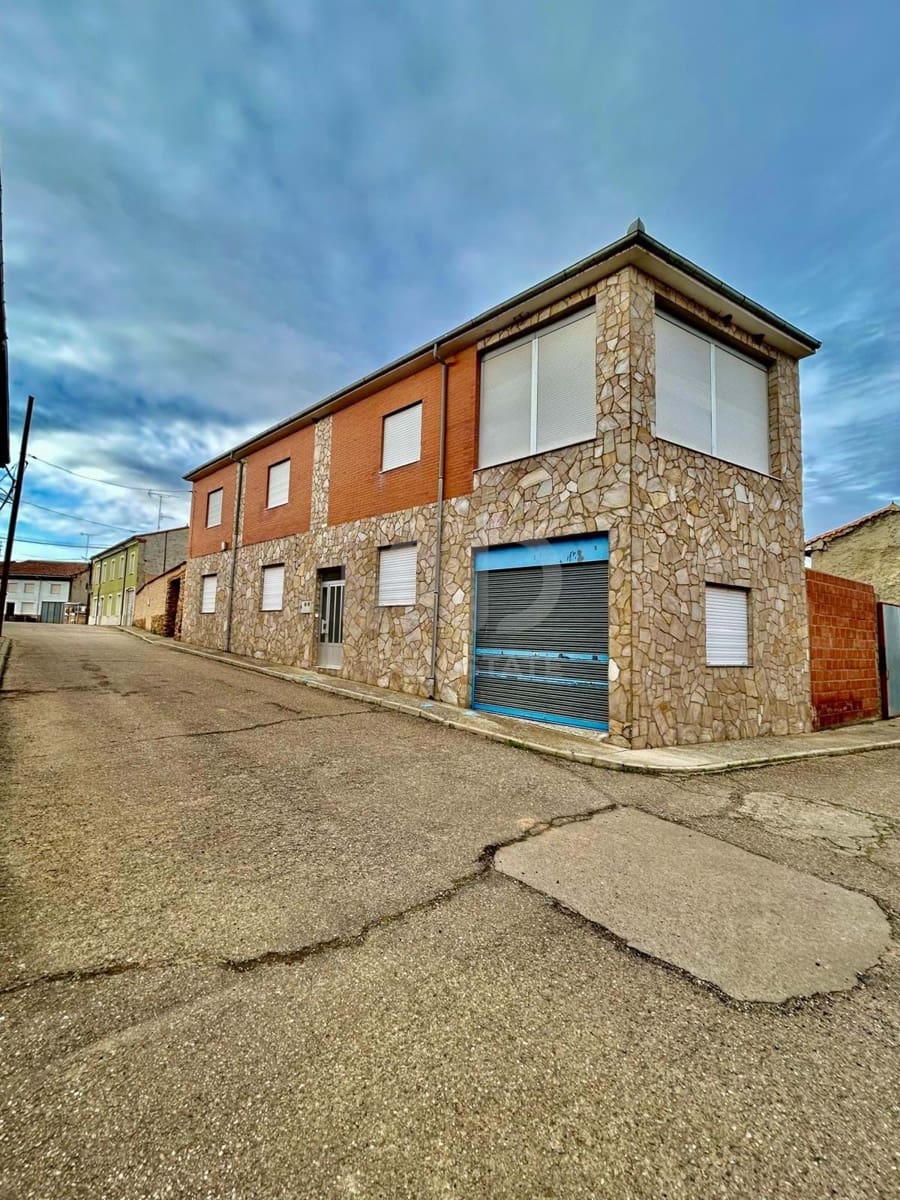 4 chambre Maison de Ville à vendre à Zamora ville avec garage - 60 000 € (Ref: 9991458)