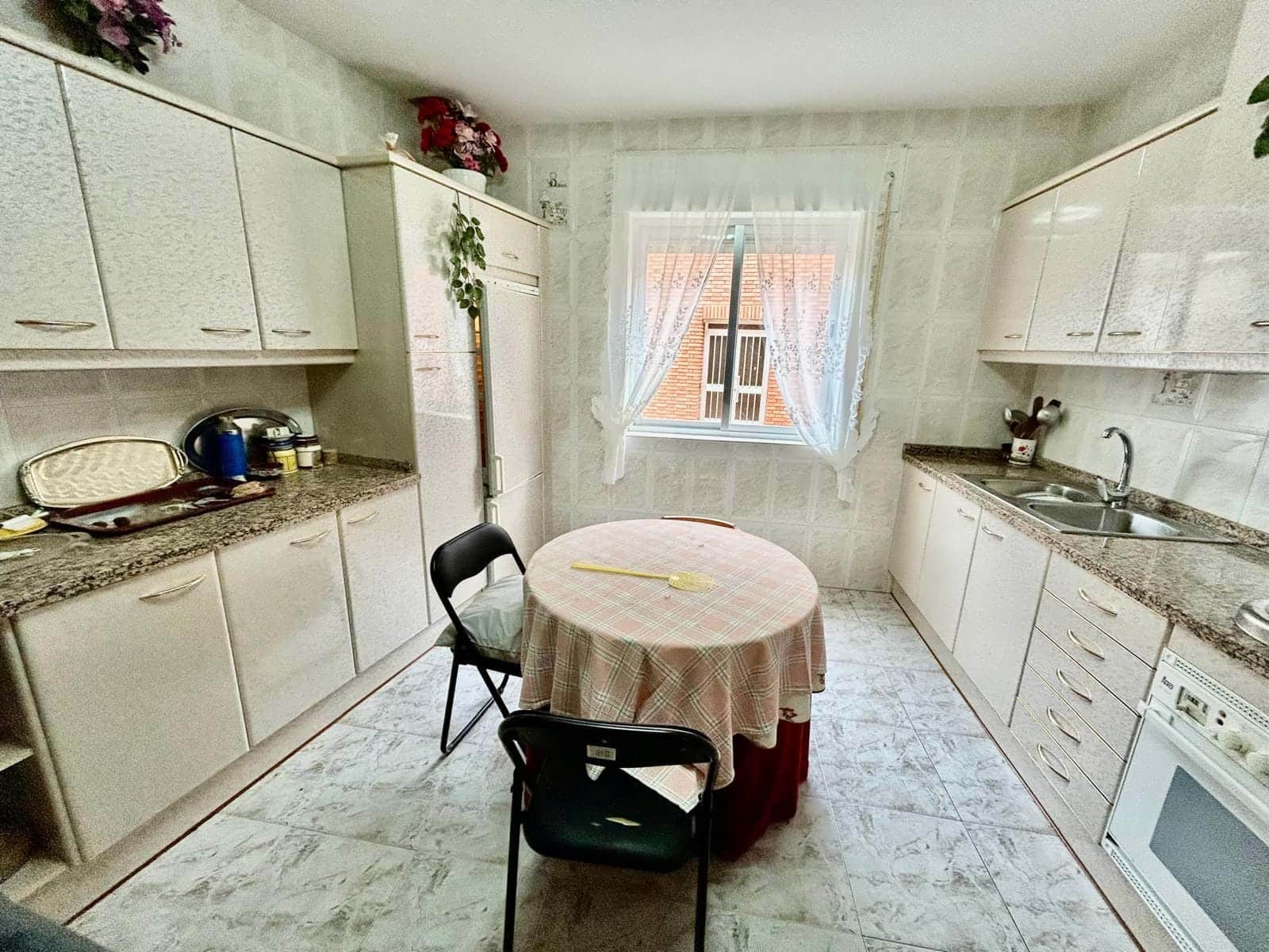 4 chambre Maison de Ville à vendre à Zamora ville avec garage - 60 000 € (Ref: 9991458)