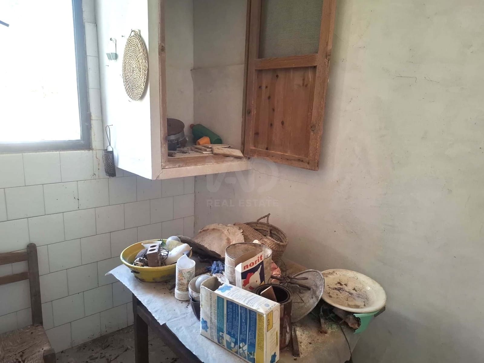 Casa de 3 habitaciones en Alicante / Alacant ciudad en venta - 140.000 € (Ref: 9991460)
