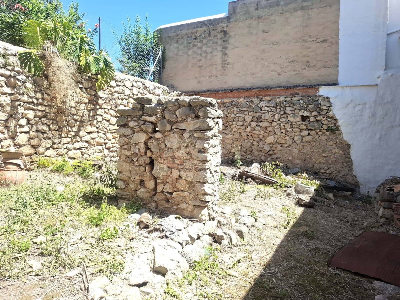 Casa de 3 habitaciones en Alicante / Alacant ciudad en venta - 140.000 € (Ref: 9991460)