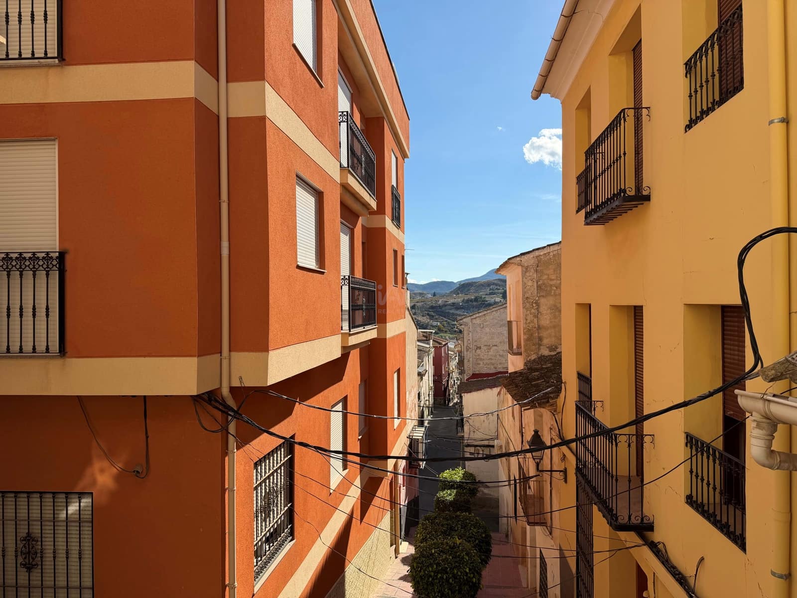 8 Zimmer Haus zu verkaufen in Abaran - 79.000 € (Ref: 9991461)