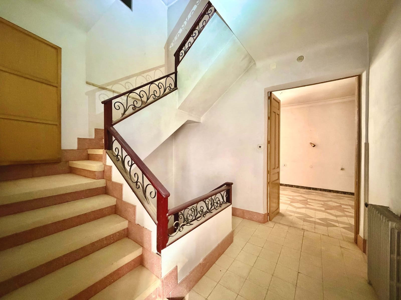 8 Zimmer Haus zu verkaufen in Abaran - 79.000 € (Ref: 9991461)
