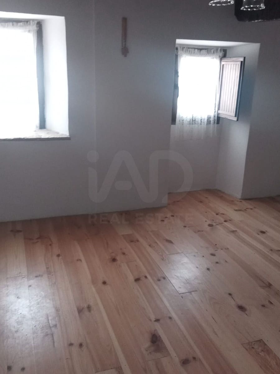 8 sovrum Finca/Hus på landet till salu i Lantaron med garage - 250 000 € (Ref: 9991462)