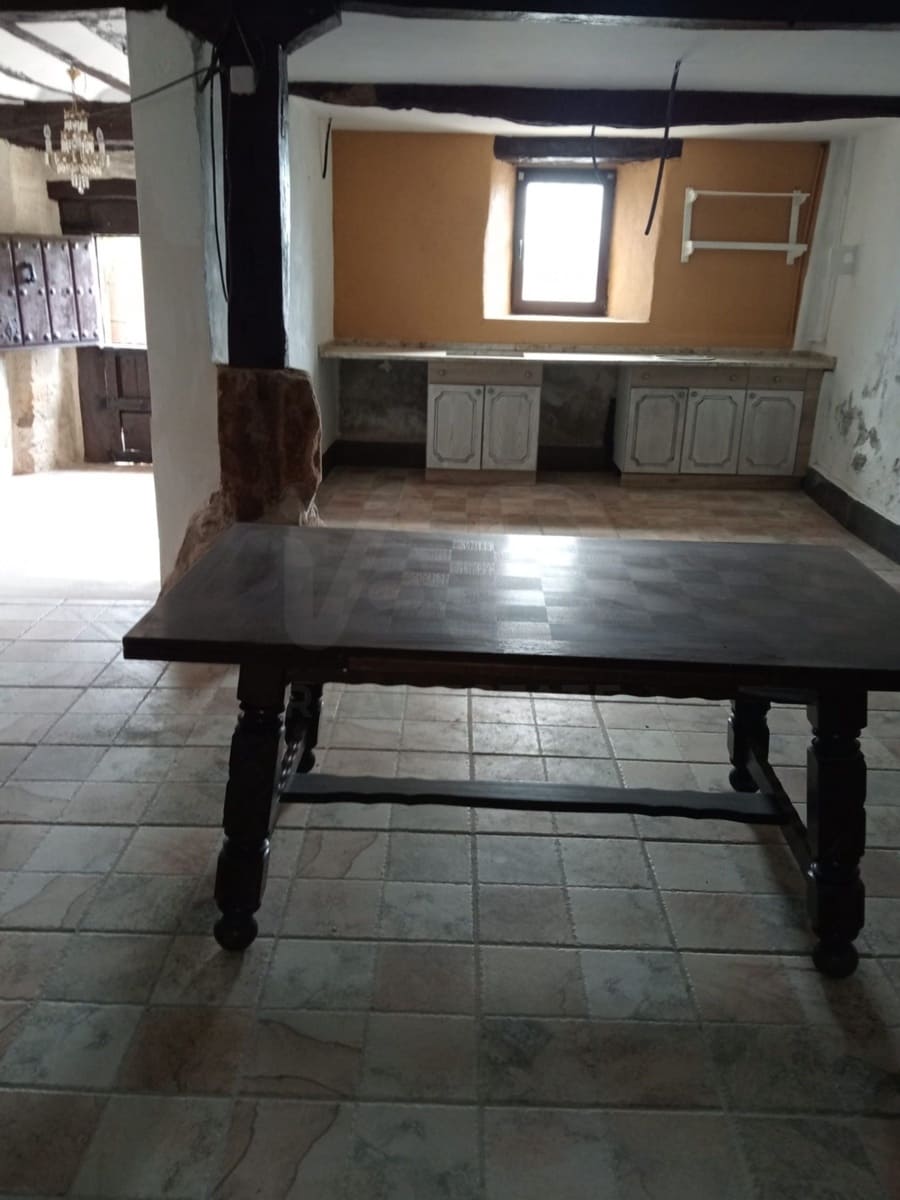 8 sovrum Finca/Hus på landet till salu i Lantaron med garage - 250 000 € (Ref: 9991462)