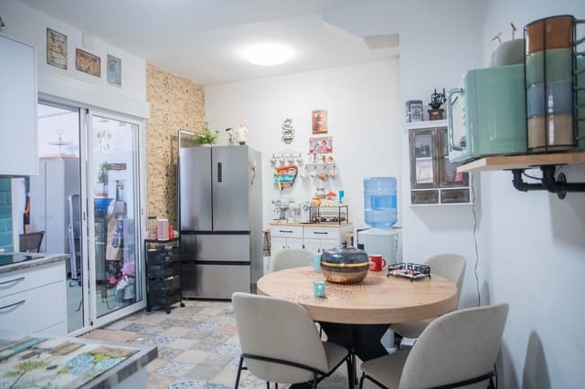 2 camera da letto Casa in vendita in Toledo città con garage - 90.000 € (Rif: 9991463)