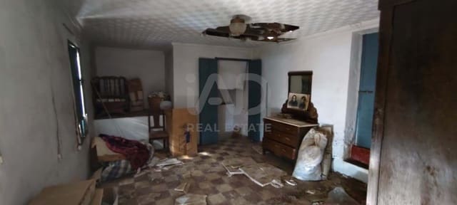 Ruin til salg i Sevilla by - € 45.000 (Ref: 9991465)