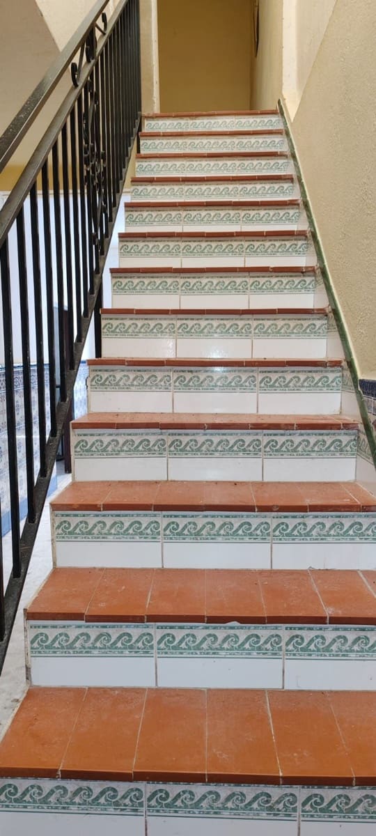 3 soveværelse Byhus til salg i Sevilla by - € 90.000 (Ref: 9991466)
