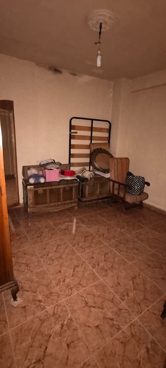 3 soveværelse Byhus til salg i Sevilla by - € 90.000 (Ref: 9991466)