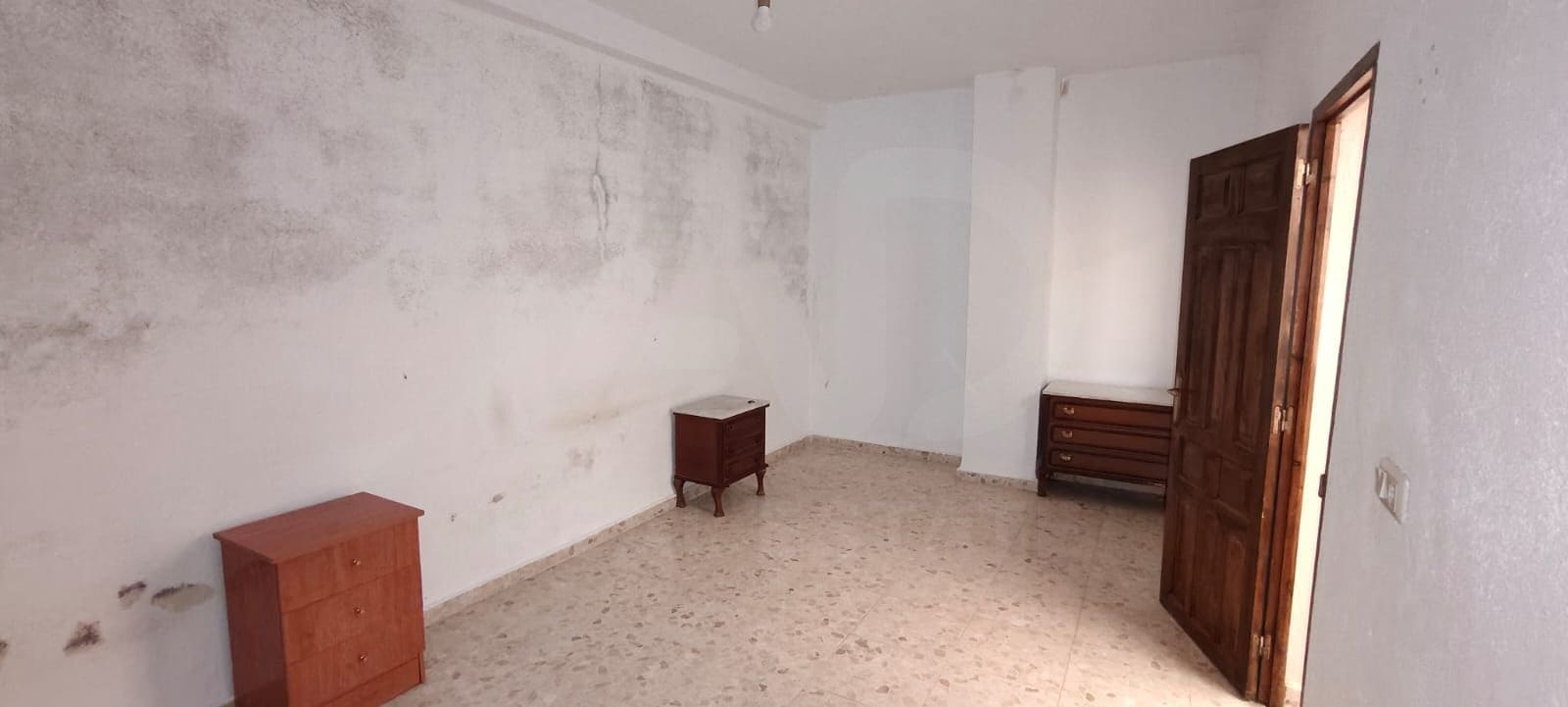 3 soveværelse Byhus til salg i Sevilla by - € 90.000 (Ref: 9991466)