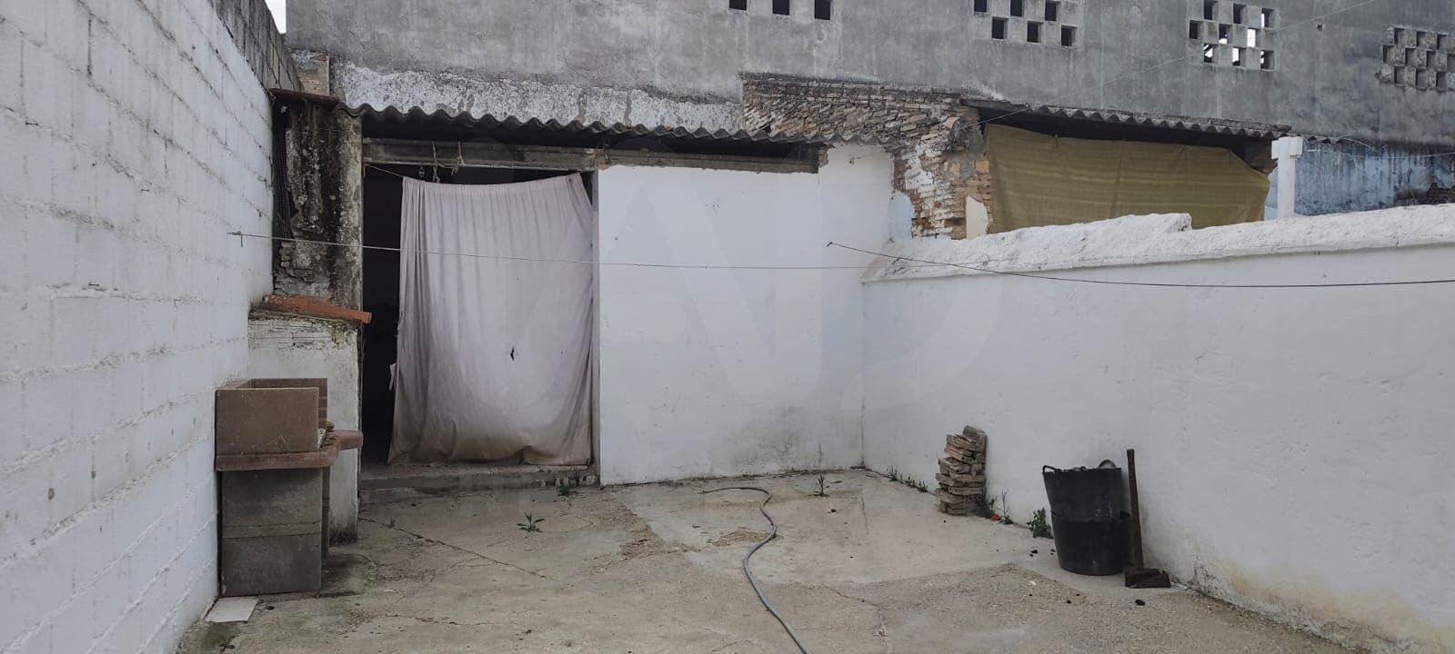 3 soveværelse Byhus til salg i Sevilla by - € 90.000 (Ref: 9991466)