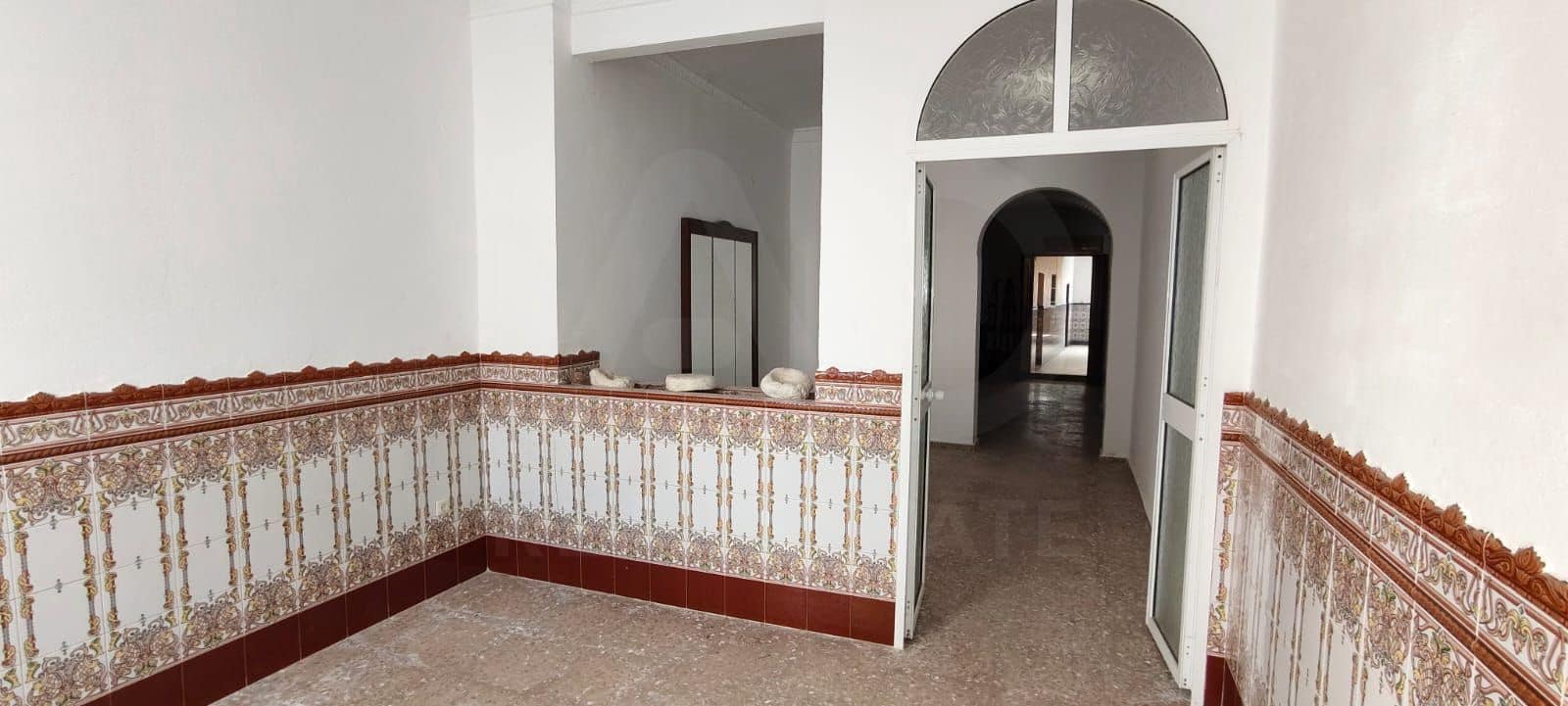 3 soveværelse Byhus til salg i Sevilla by - € 90.000 (Ref: 9991466)