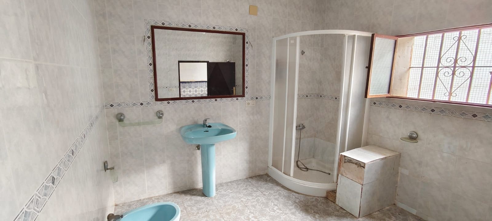 3 soveværelse Byhus til salg i Sevilla by - € 90.000 (Ref: 9991466)